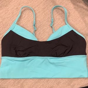 Lululemon Size 4 Sports Bra